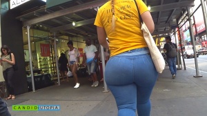 Mega Butt PAWG Booty Creepshot While Walking in Public